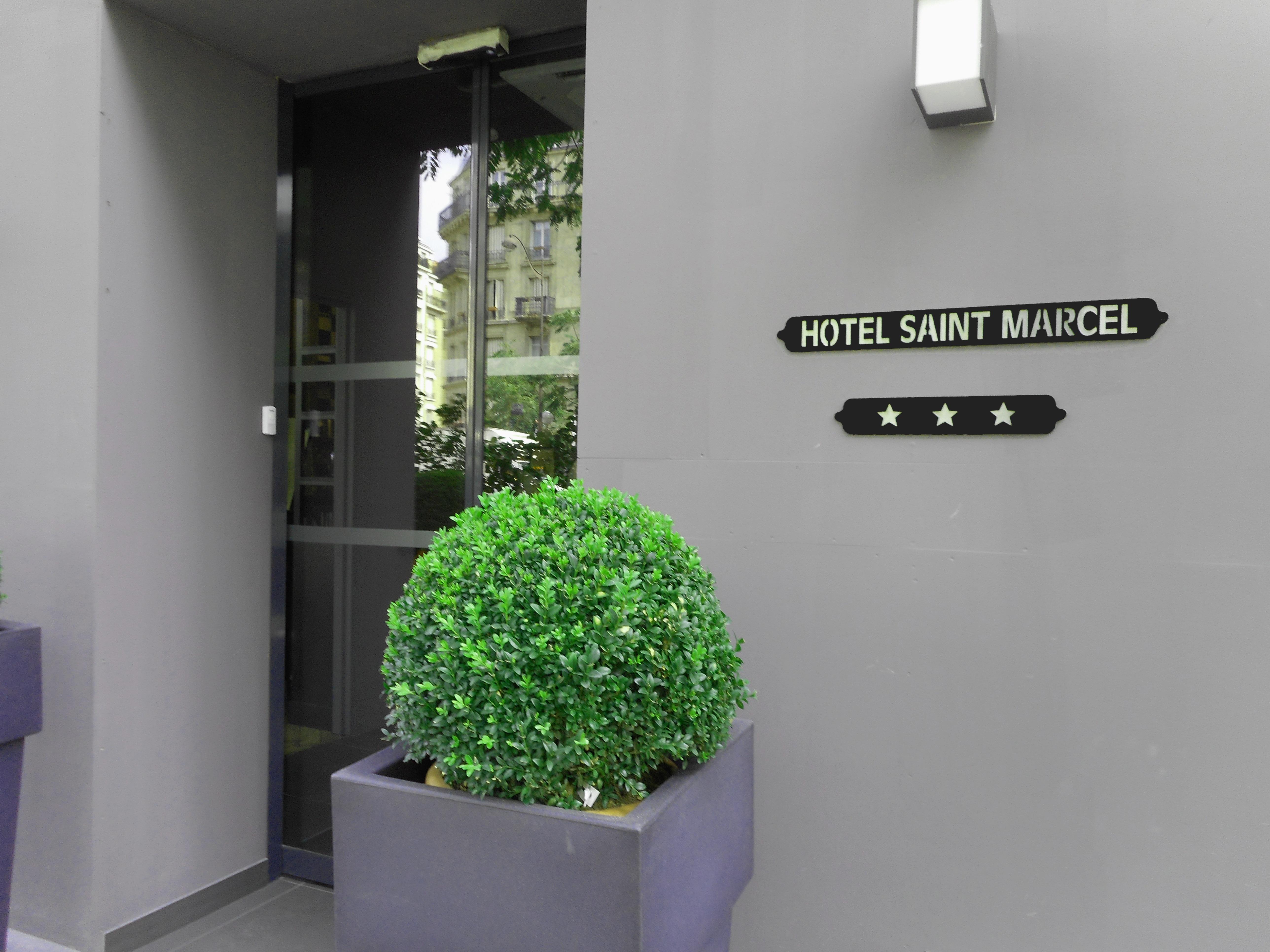 ホテル サン マルセル パリ エクステリア 写真